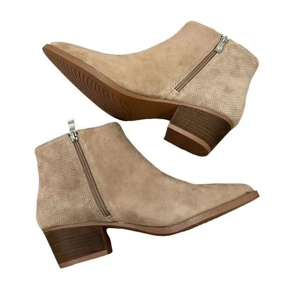 Michael Shannon Lesley Tan Beige Leather Bootie Heels Size 11 Women’s New - Picture 2 of 13